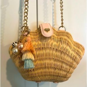 Betsey Johnson, rattan shell purse